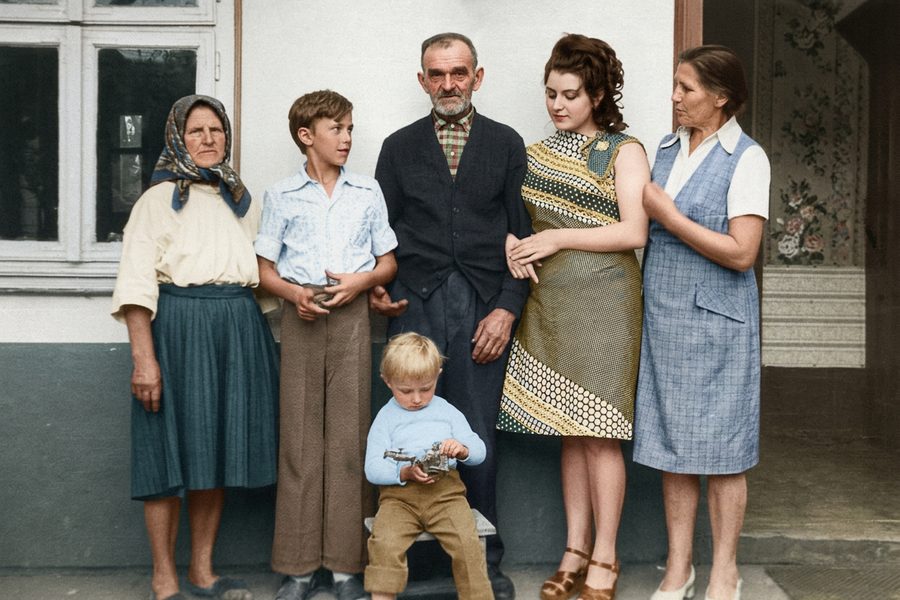То же фото после реставрации